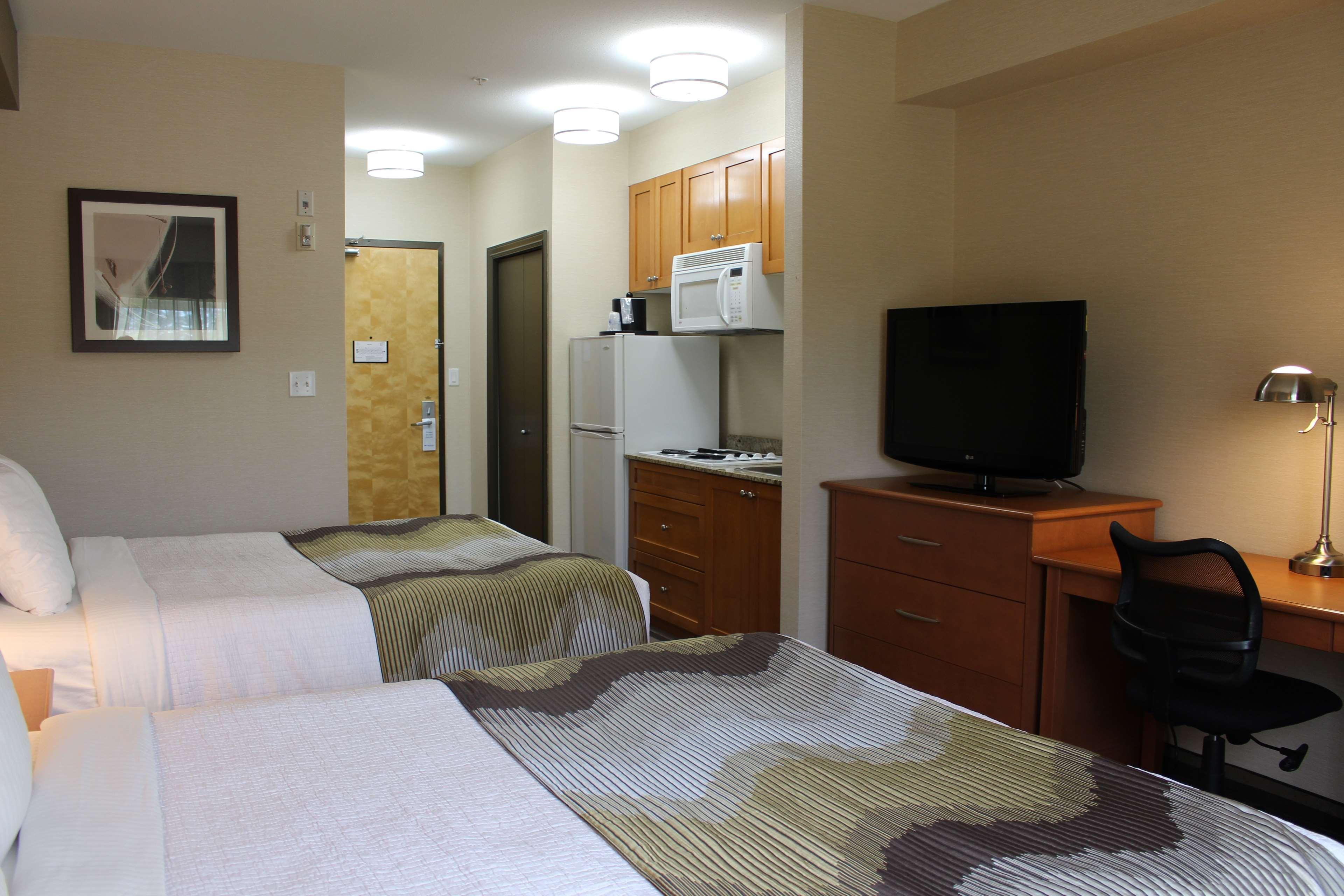סארי Best Western King George Inn & Suites מראה חיצוני תמונה