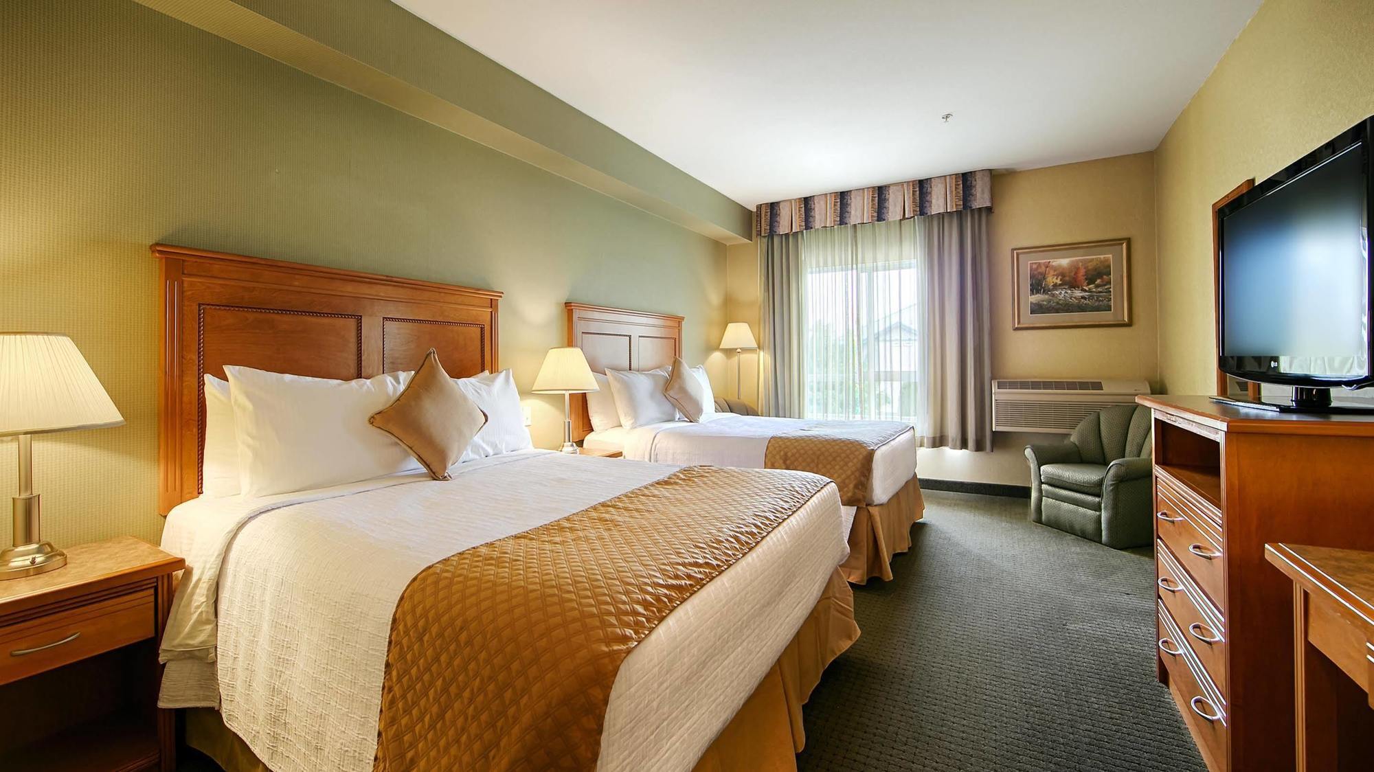 סארי Best Western King George Inn & Suites מראה חיצוני תמונה